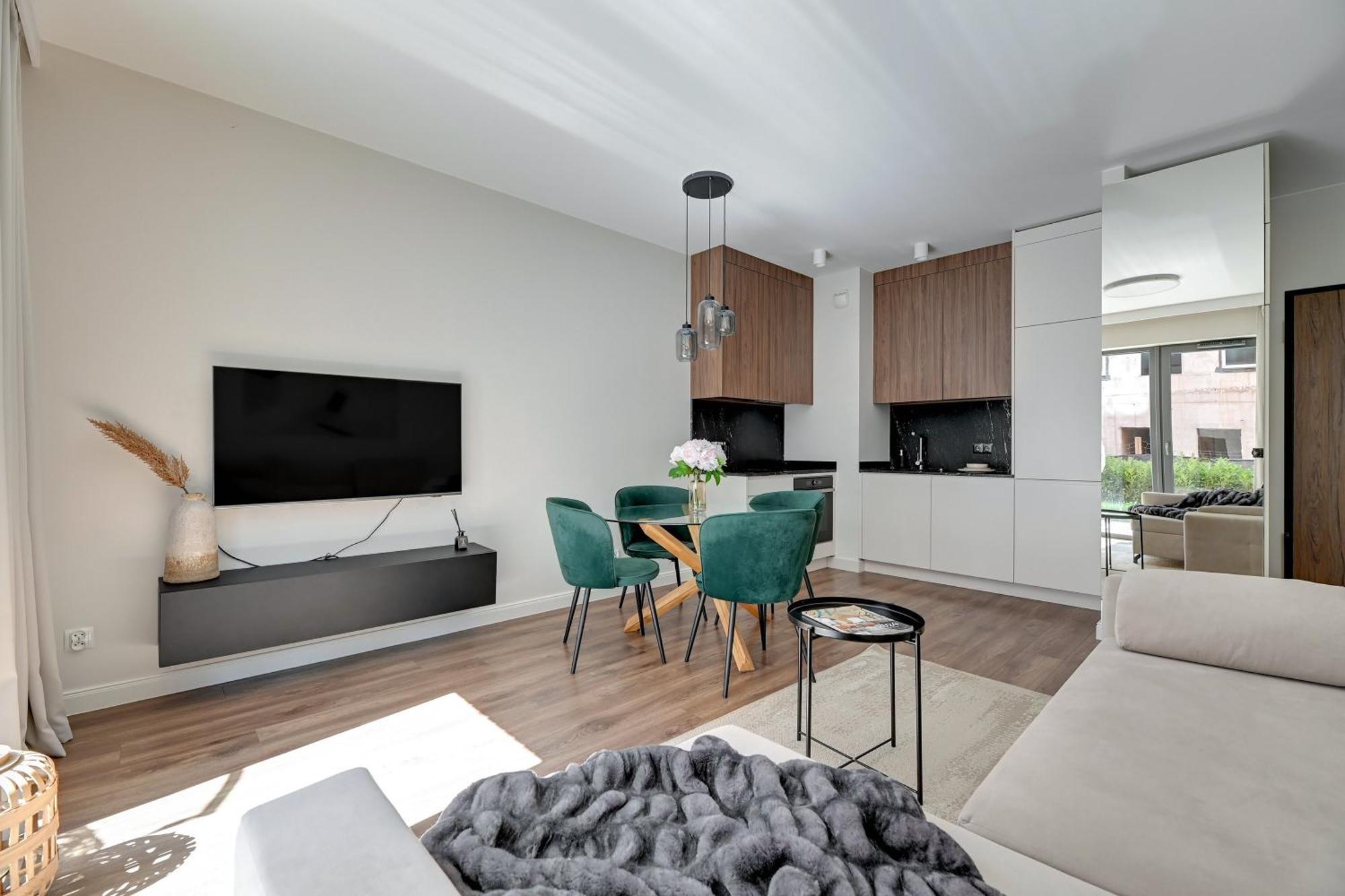 Scala City Center Apartments & Studio By Lion Apartments กดัญสก์ ภายนอก รูปภาพ